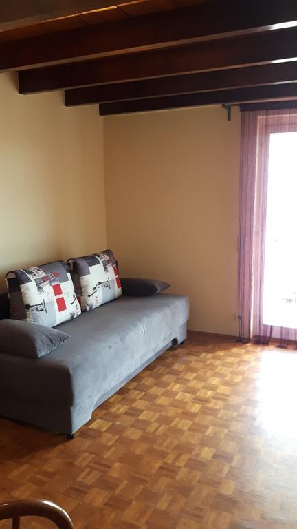 Apartments Davor Biograd Na Moru Eksteriør billede