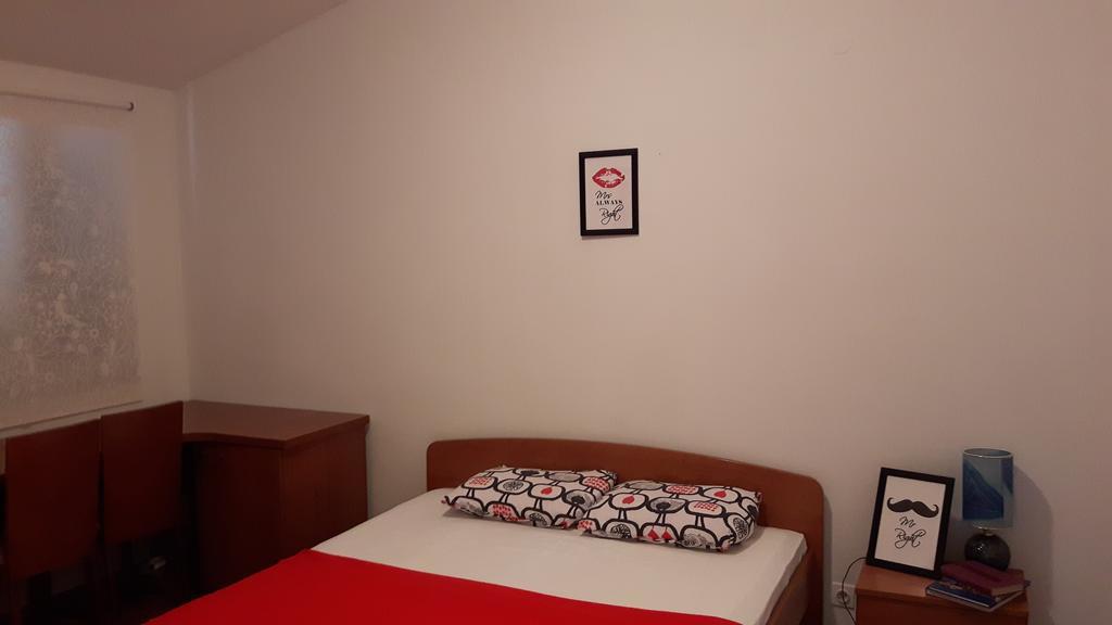 Apartments Davor Biograd Na Moru Eksteriør billede